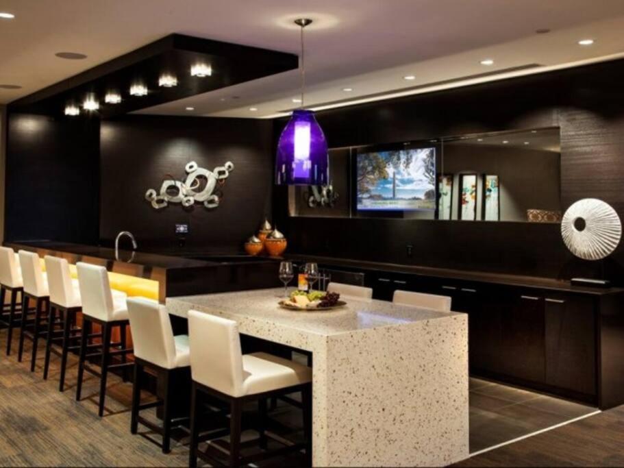 Awesome 1 Bedroom Apt + Den At Crystal City With Gym Arlington Exterior photo