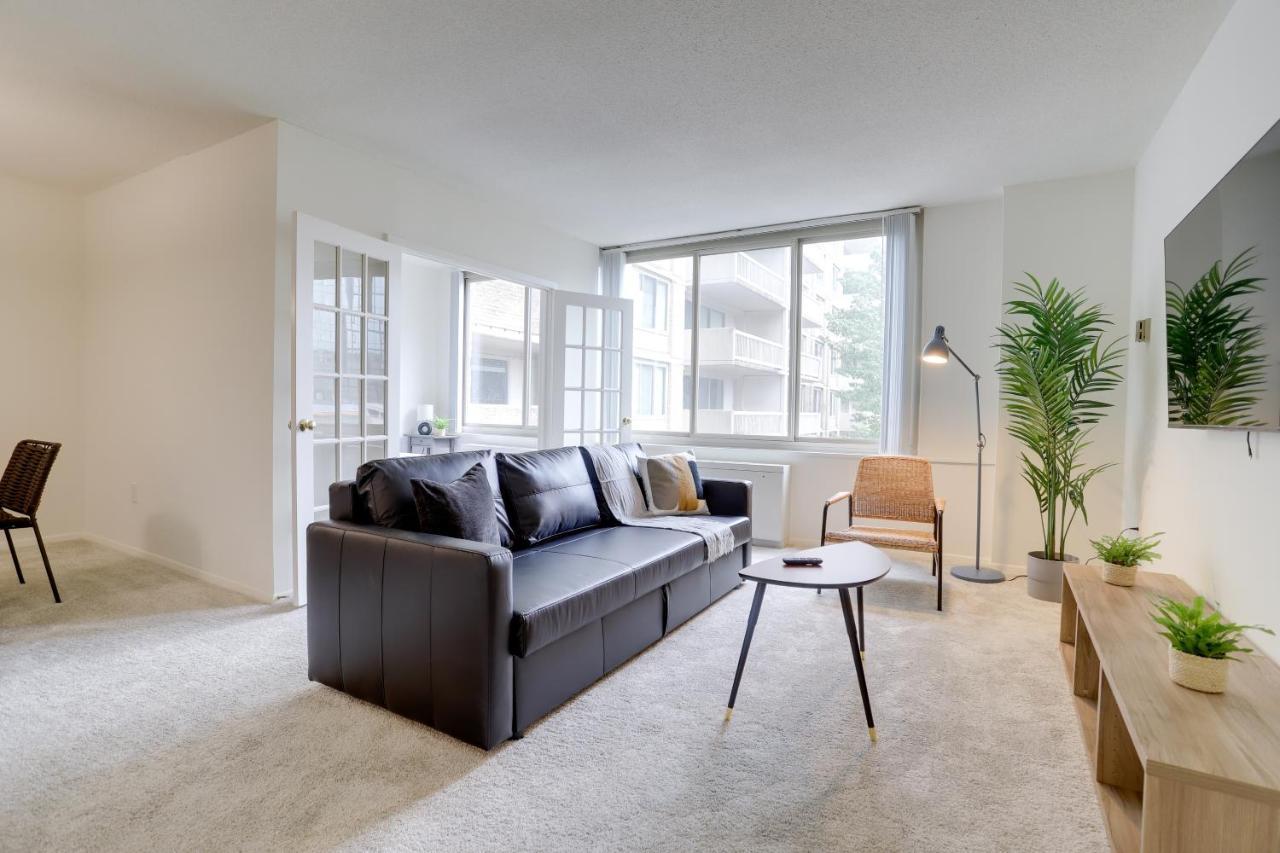 Awesome 1 Bedroom Apt + Den At Crystal City With Gym Arlington Exterior photo